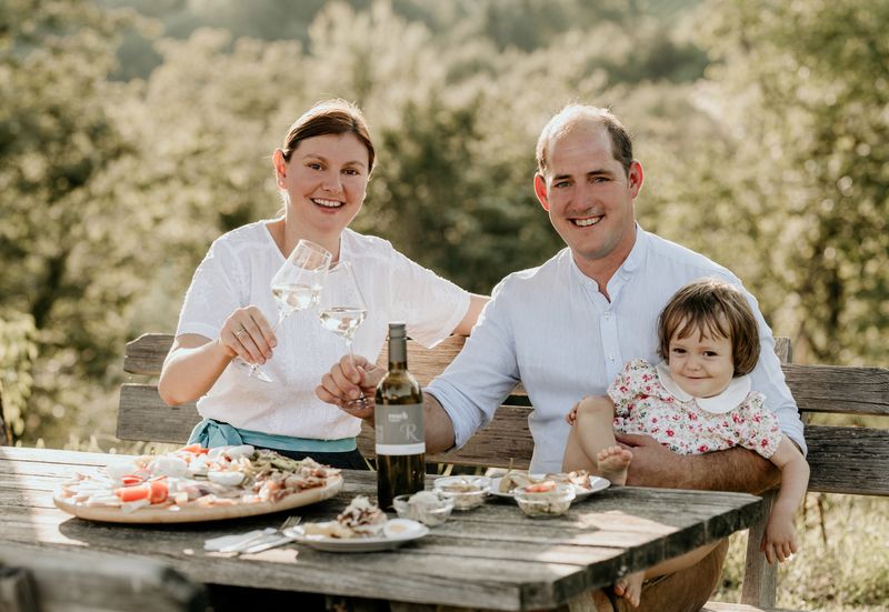 Weingut Resch Familie 6 Quer 01
